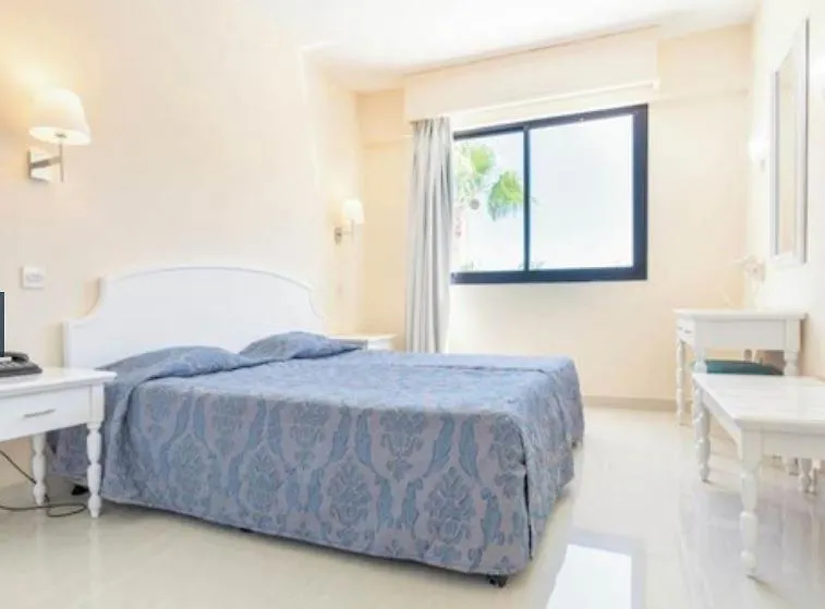 פרוטאראס Anastasia Splash Residences