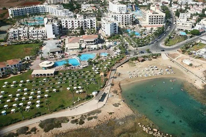 פרוטאראס Anastasia Splash Residences